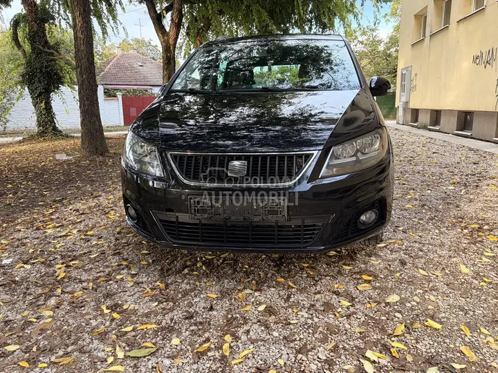 Seat Alhambra 2012 photo 2