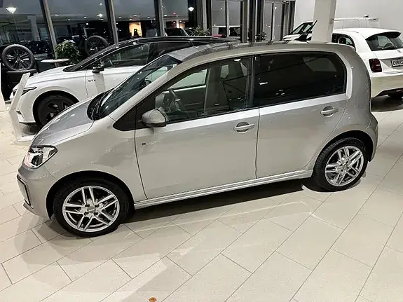 Volkswagen E-Up! 2019 photo 4