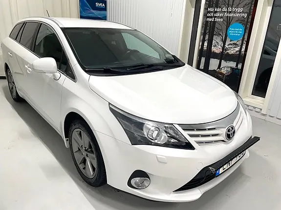 Toyota Avensis 2014 photo 3