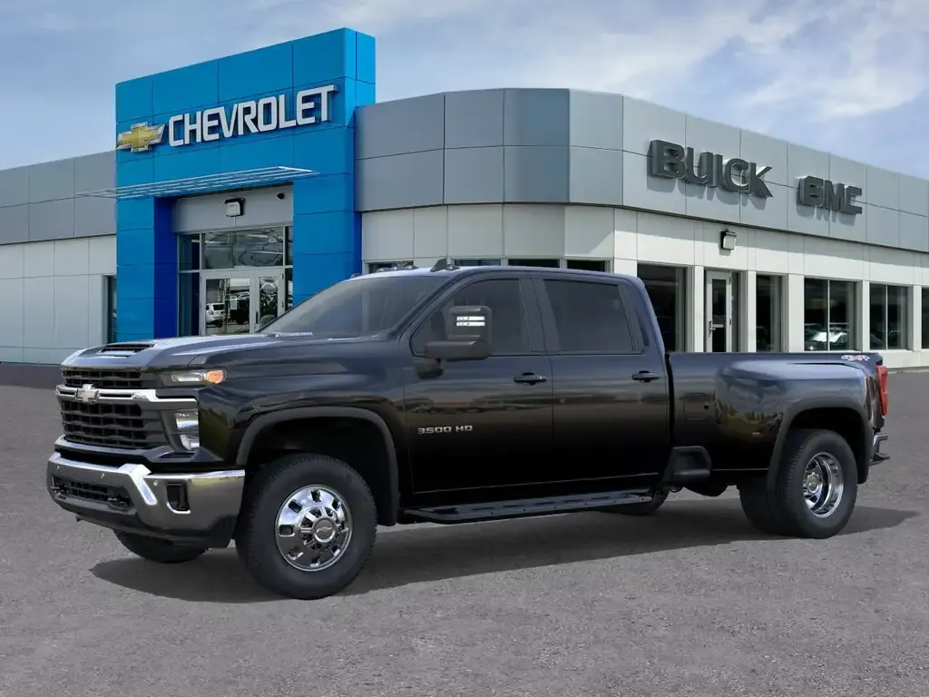 Chevrolet Silverado 3500 2026 photo 2