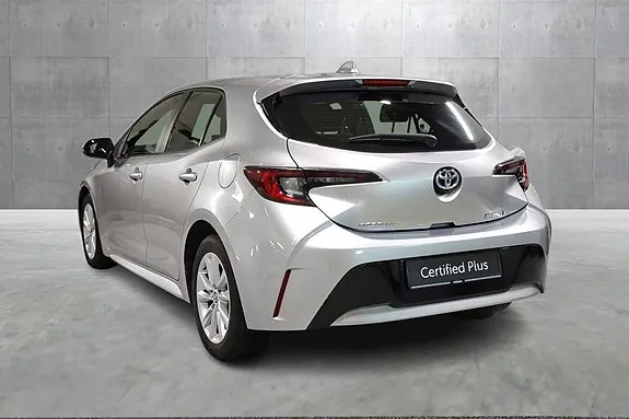 Toyota Corolla 2023 photo 3