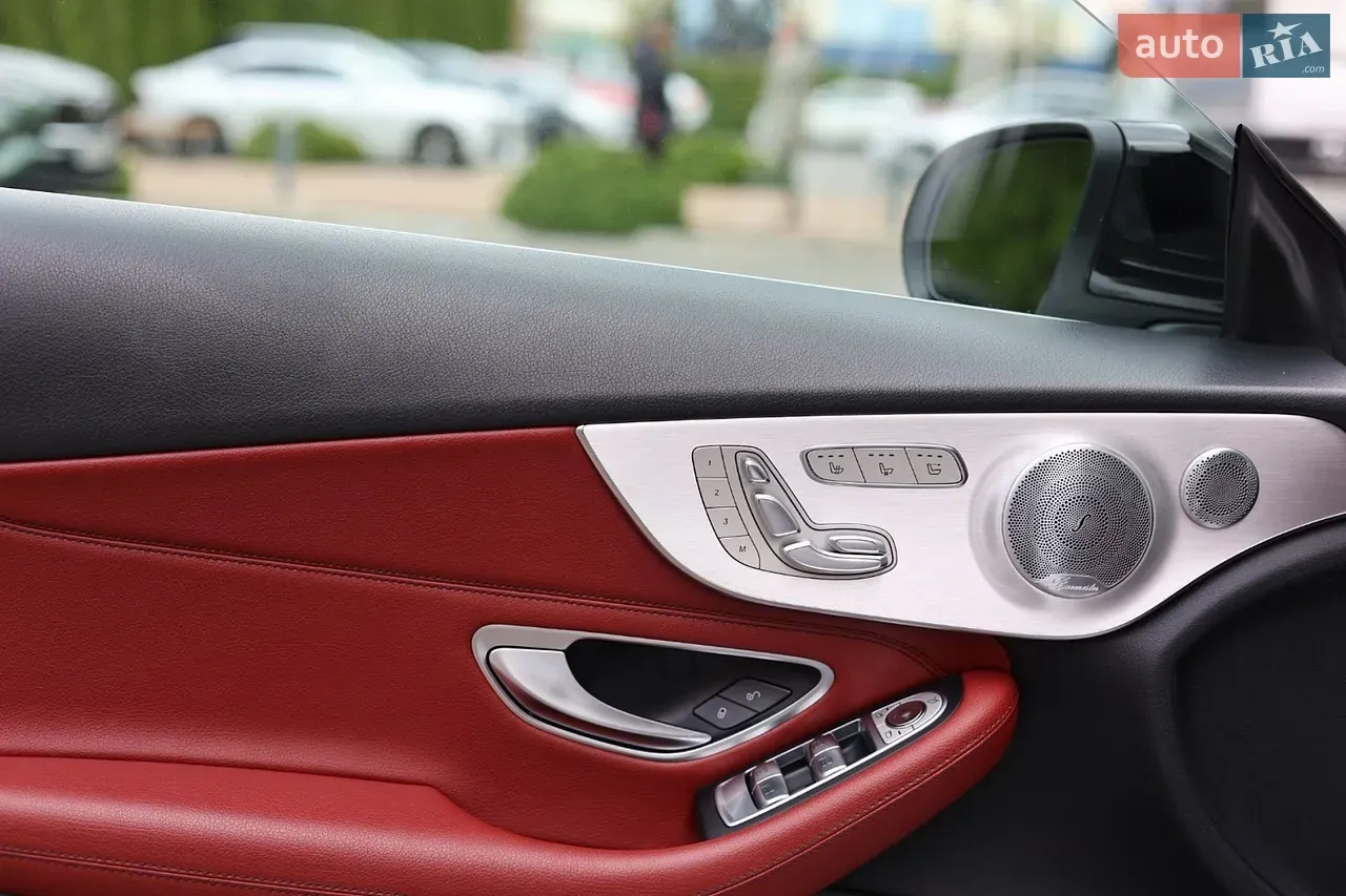 Mercedes-Benz C-Class 2021 photo 3