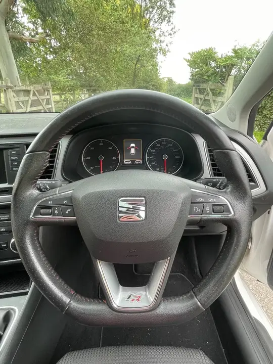 Seat Leon 2014 photo 4