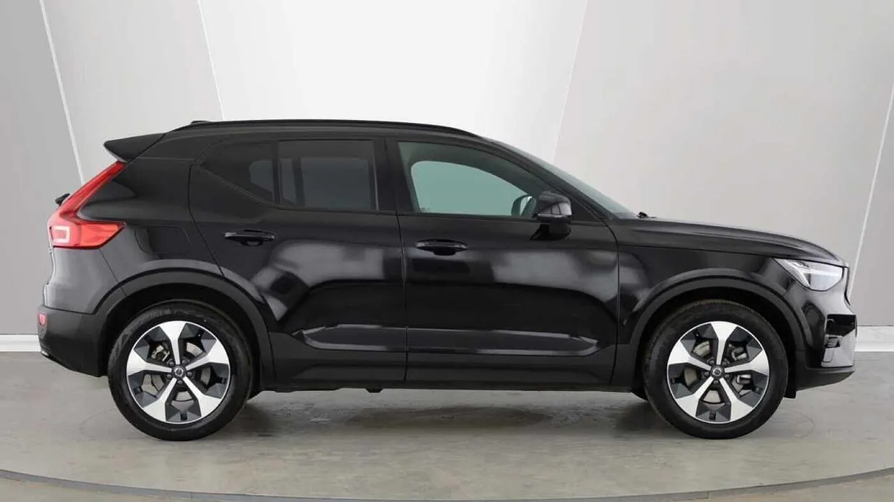 Volvo Xc40 2026 photo 2