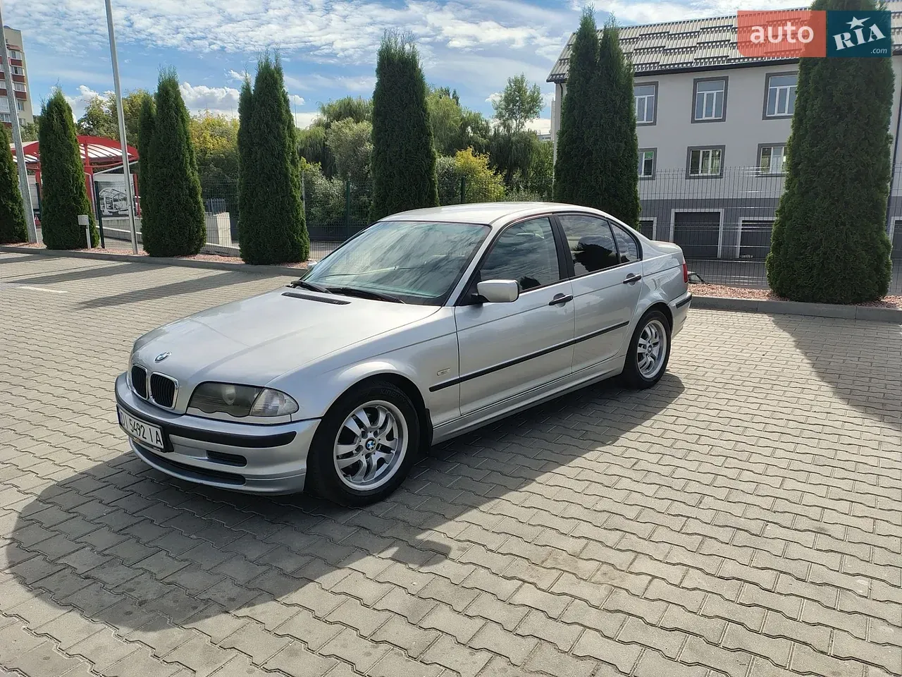 BMW 3 Series 2000 photo 4