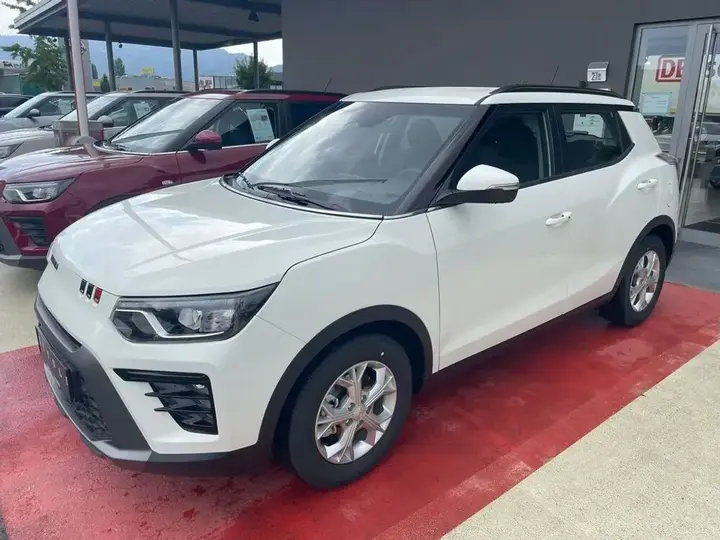 KG Mobility Tivoli photo 3