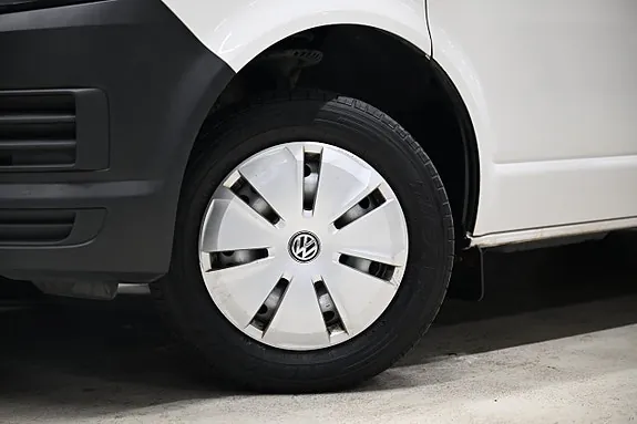 Volkswagen Transporter 2019 photo 3