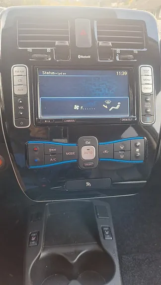 Nissan Leaf 2014 photo 4