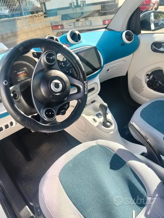 Smart Fortwo 2016 photo 2