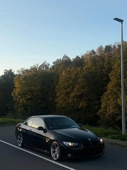 BMW E93