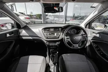 Hyundai I20 2017 photo 3