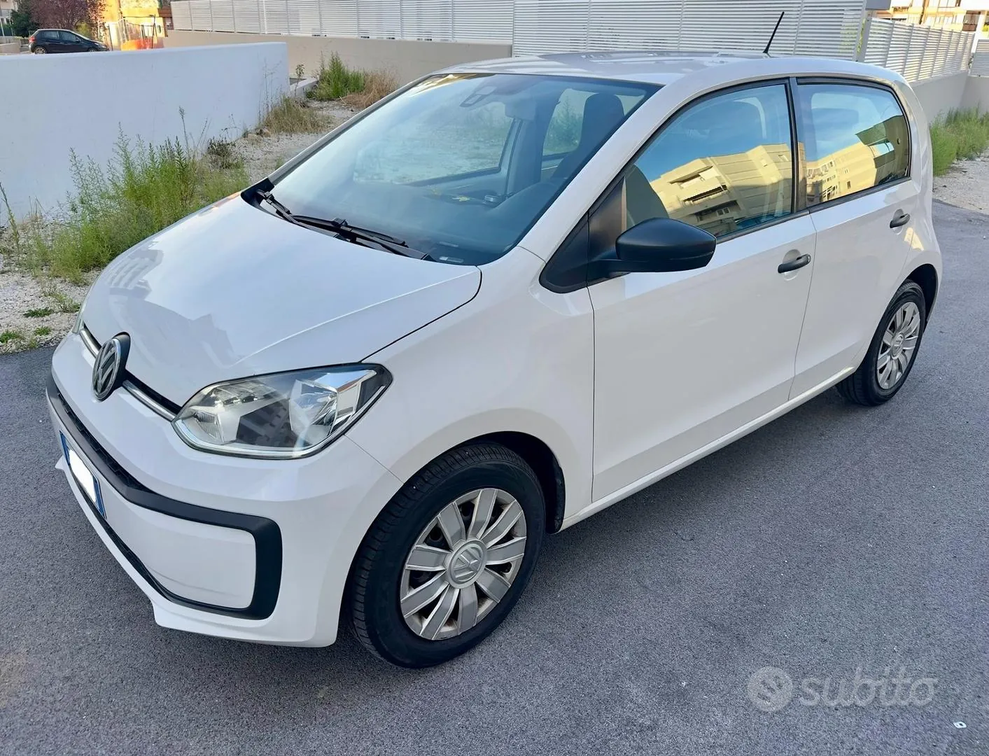 Volkswagen Up