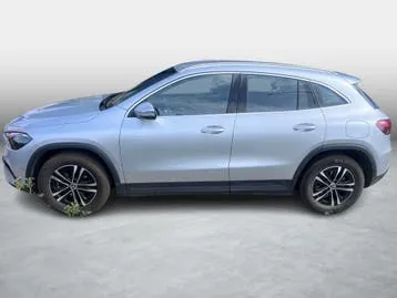 Mercedes-Benz Gla 2025 photo 2