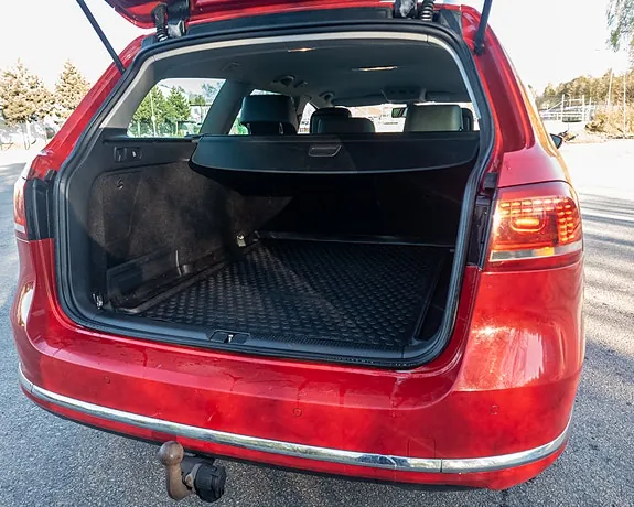 Volkswagen Passat 2014 photo 2