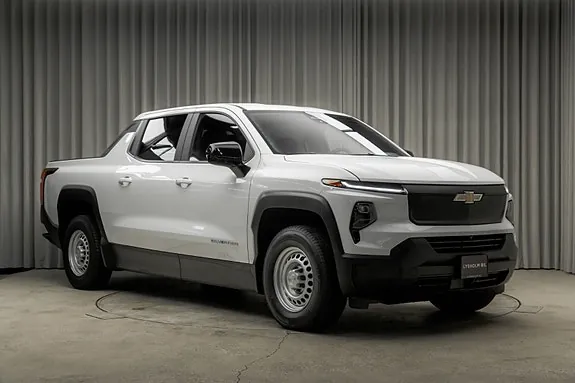 Chevrolet Silverado Ev 2024 photo 2