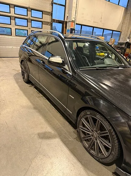 Mercedes-Benz C220 2008 photo 3