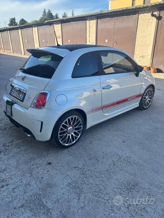 Abarth 595 2013 photo 3
