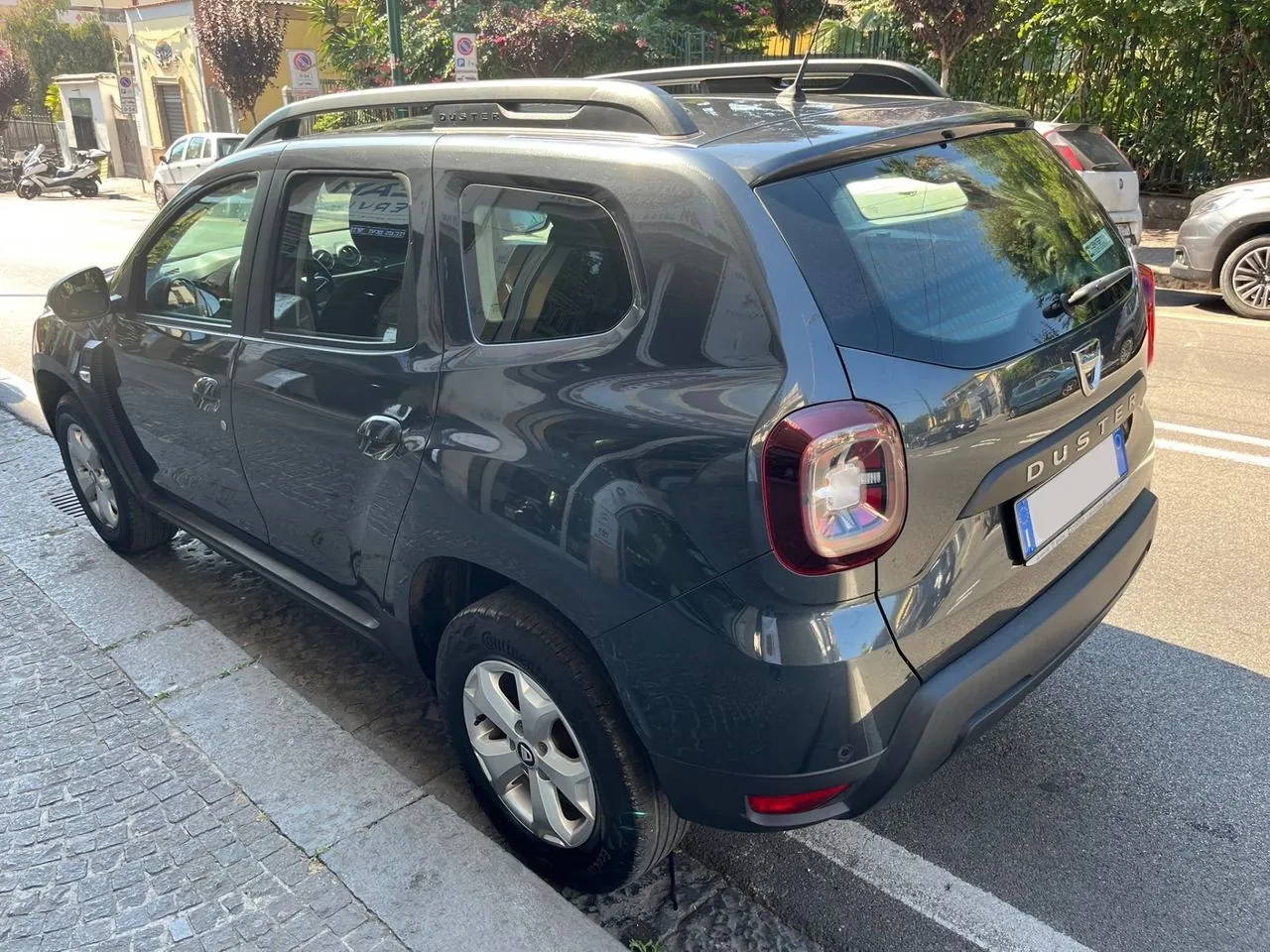 Dacia Duster 2021 photo 4