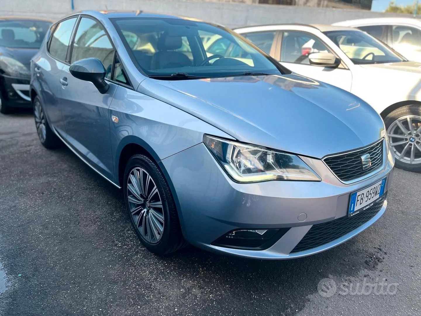 Seat Ibiza 2015 photo 2