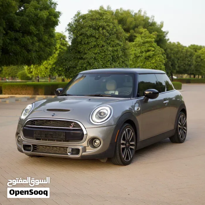 Mini Cooper S 2020 photo 2