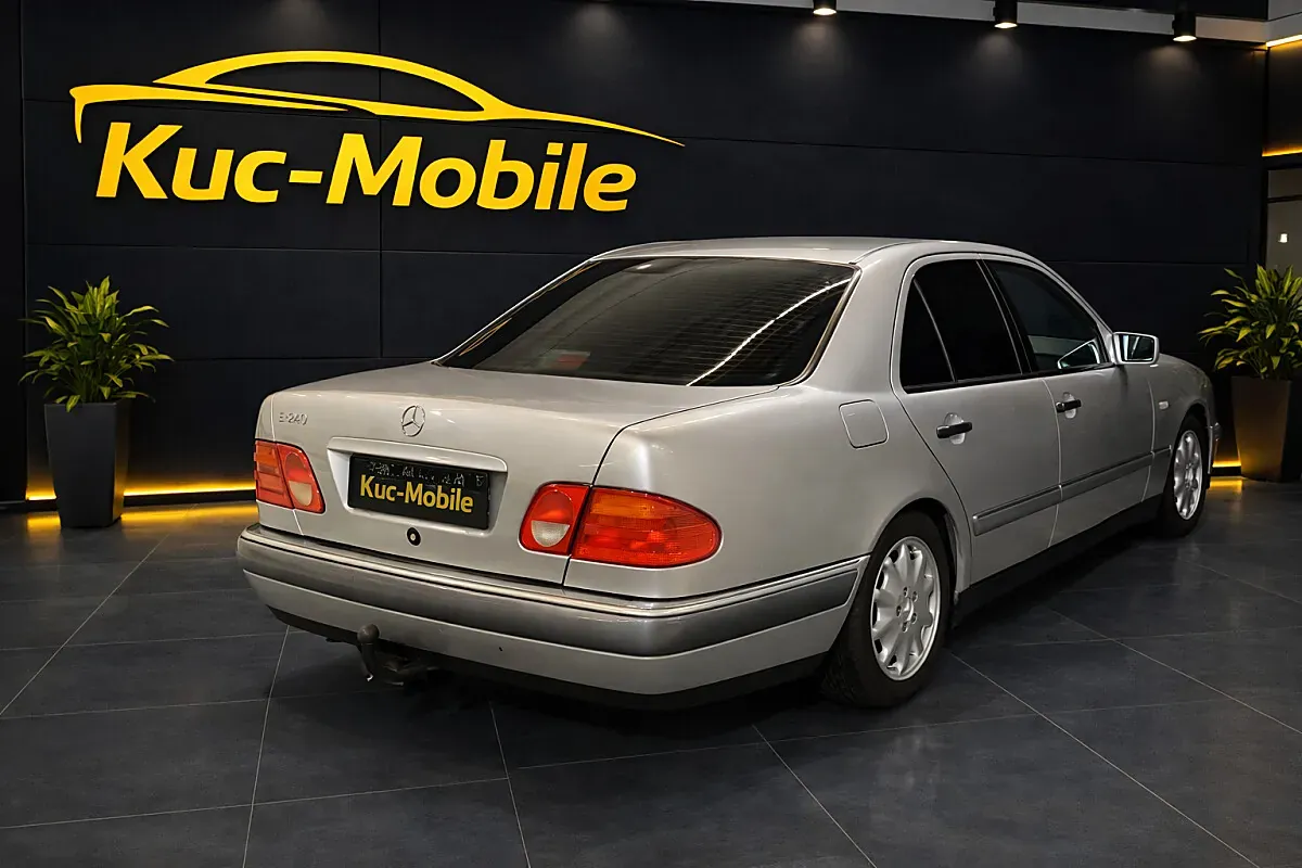 Mercedes-Benz E-Class 1996 photo 2