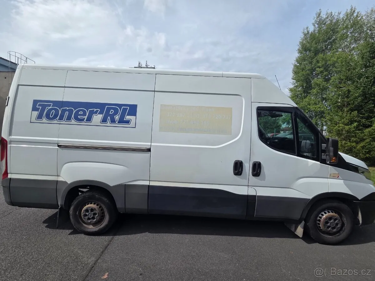Iveco Daily 2017 photo 2