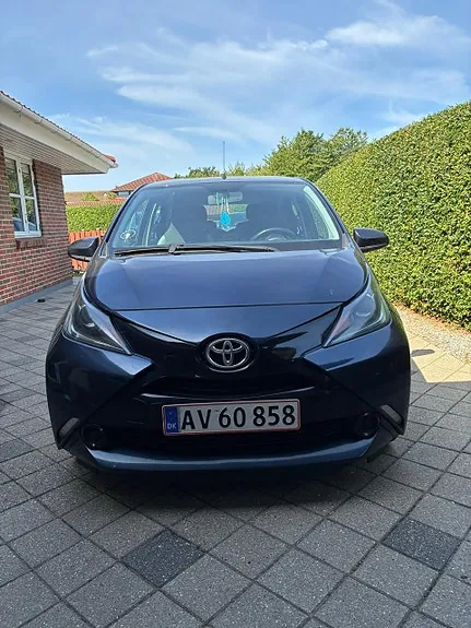 Toyota Aygo 2015 photo 2
