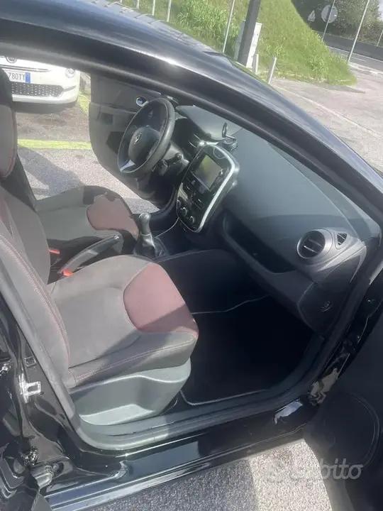 Renault Clio 2015 photo 4