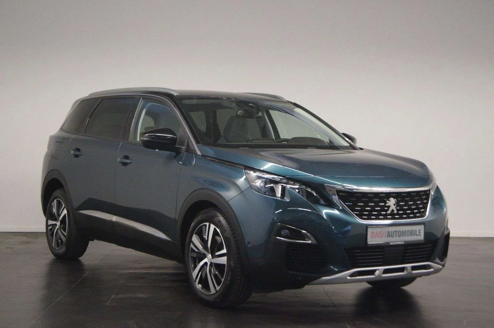 Peugeot 5008 2017 photo 5