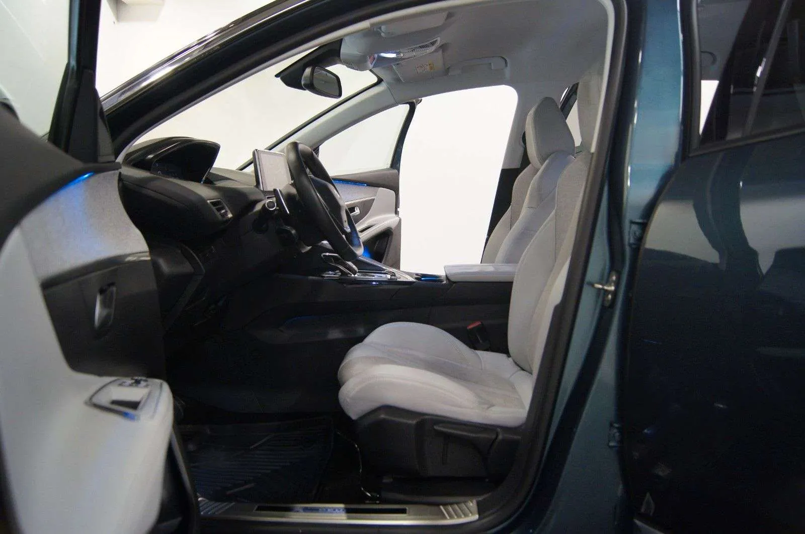 Peugeot 5008 2017 photo 2