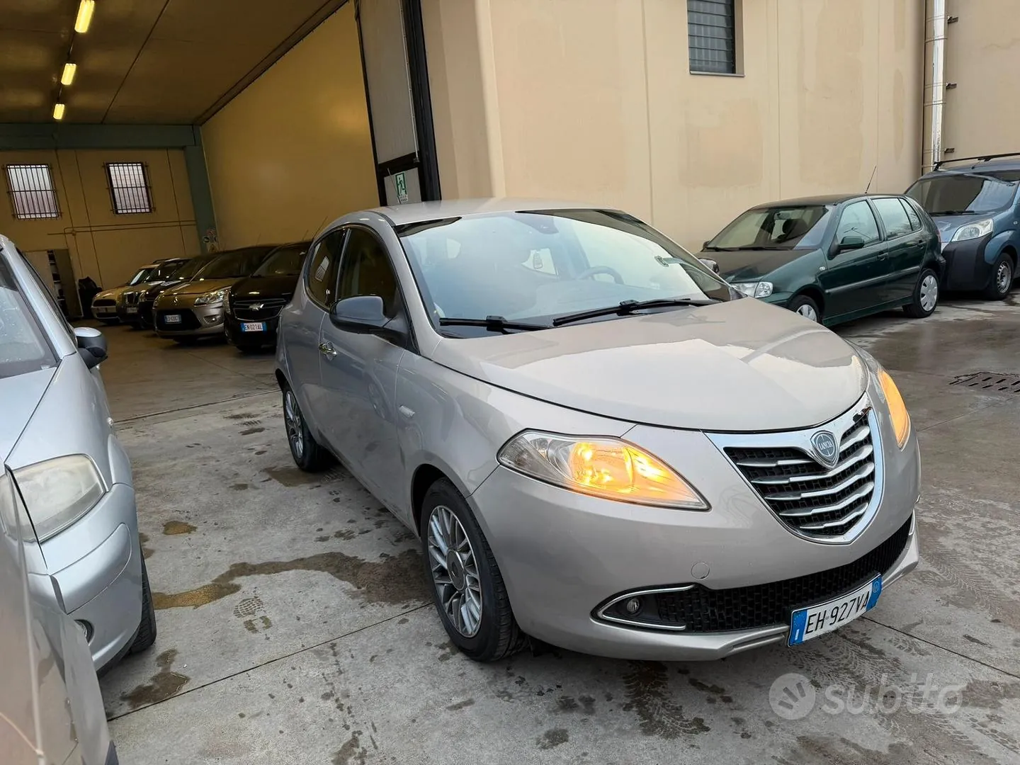 Lancia Ypsilon 2011 photo 2