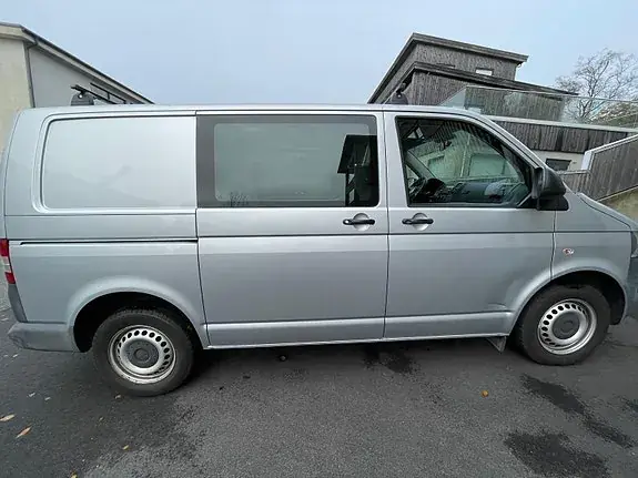 Volkswagen Transporter 2013 photo 2