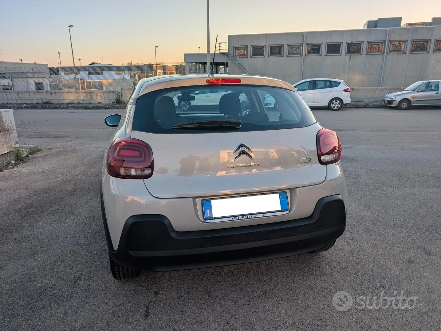 Citroen C3 2023 photo 2