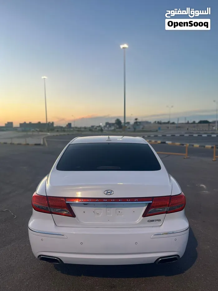Hyundai Azera 2010 photo 2