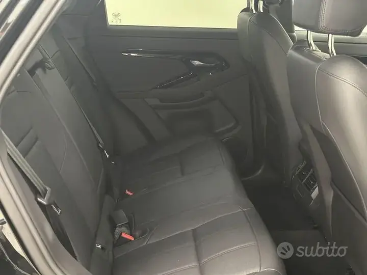 Land Rover Evoque 2025 photo 5