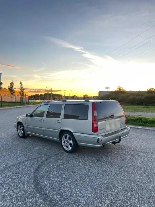 Volvo V70