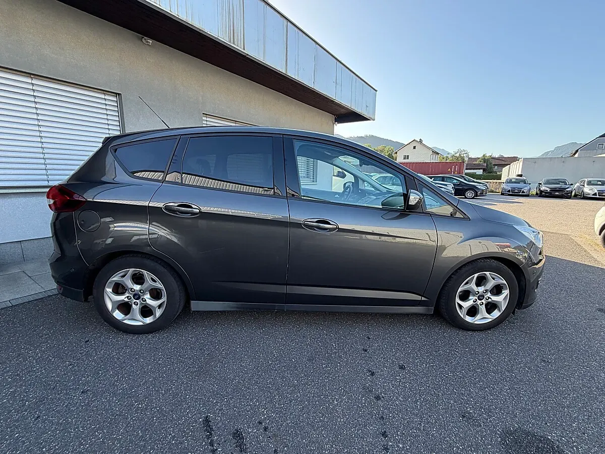 Ford C-Max 2015 photo 3