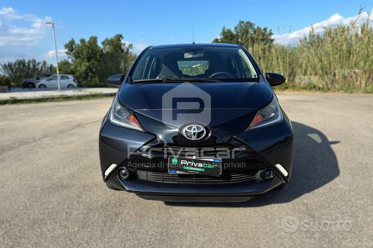 Toyota Aygo 2015 photo 2