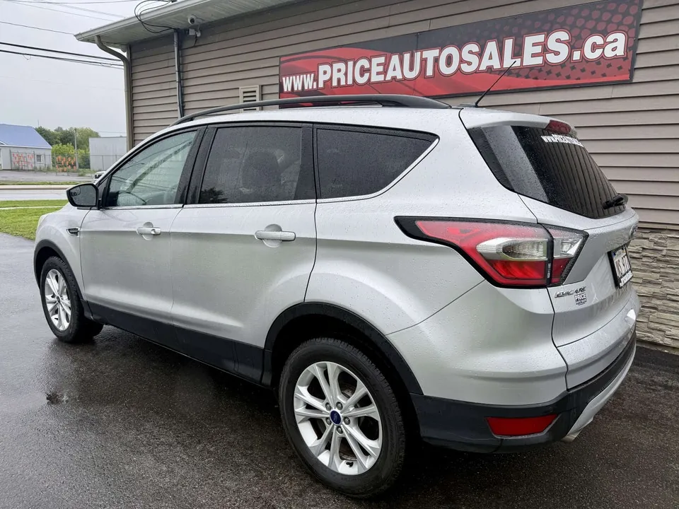 Ford Escape 2017 photo 3