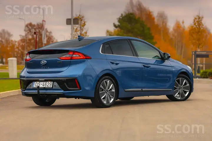 Hyundai Ioniq 2017 photo 2