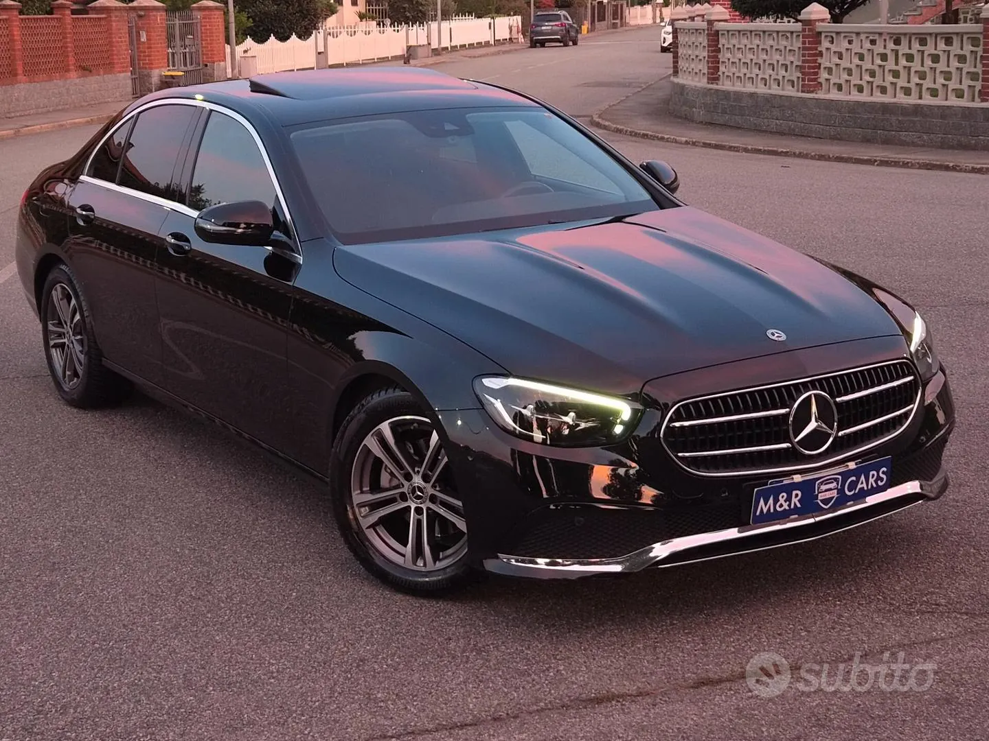 Mercedes-Benz E 220