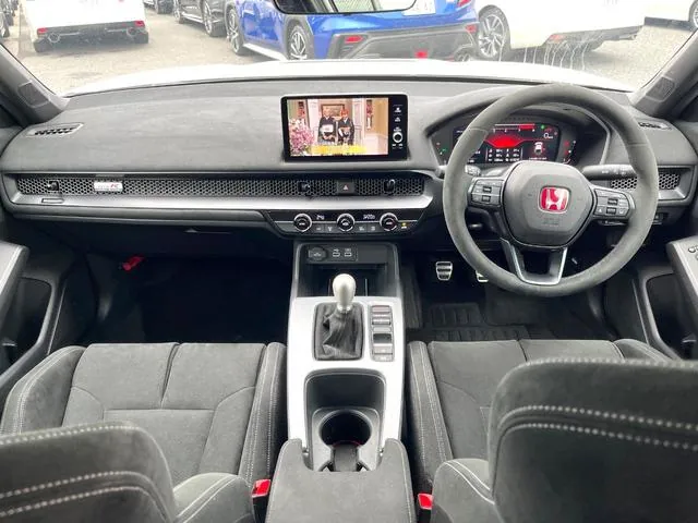 Honda Civic 2025 photo 2