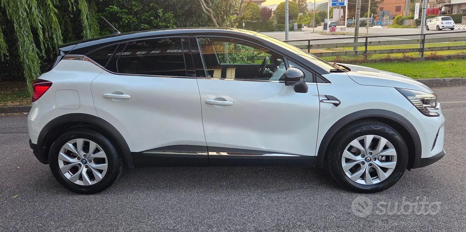 Renault Captur 2021 photo 2