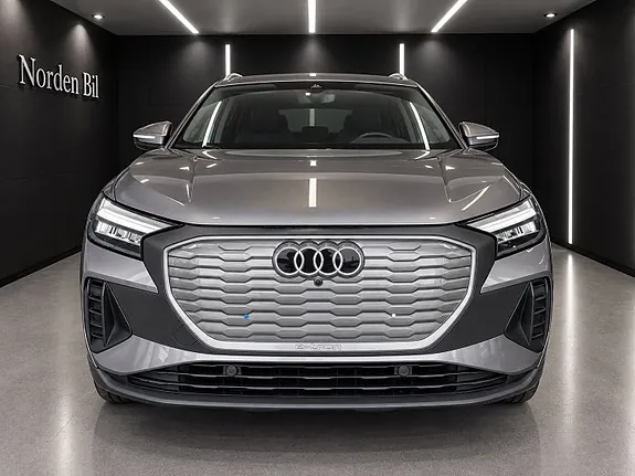 Audi Q4 E-Tron 2024 photo 2