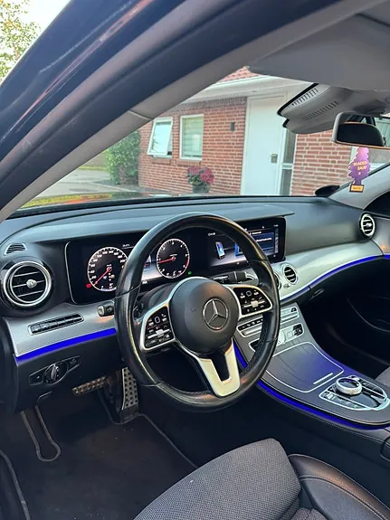 Mercedes-Benz E300 D 2018 photo 5