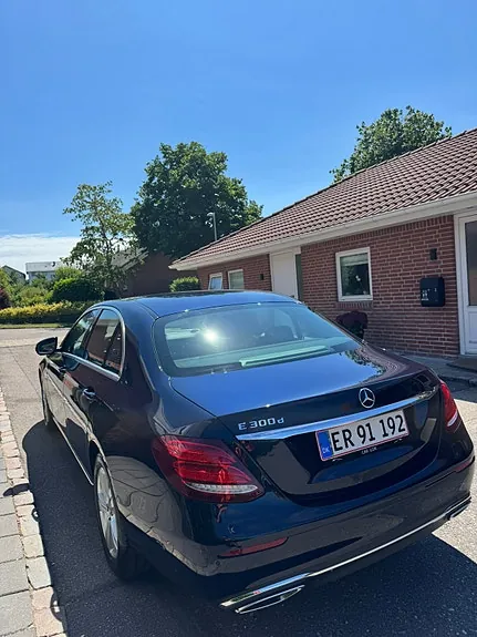Mercedes-Benz E300 D 2018 photo 4