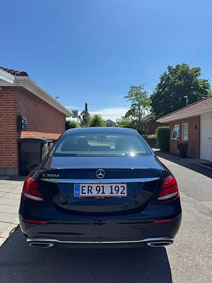 Mercedes-Benz E300 D 2018 photo 3