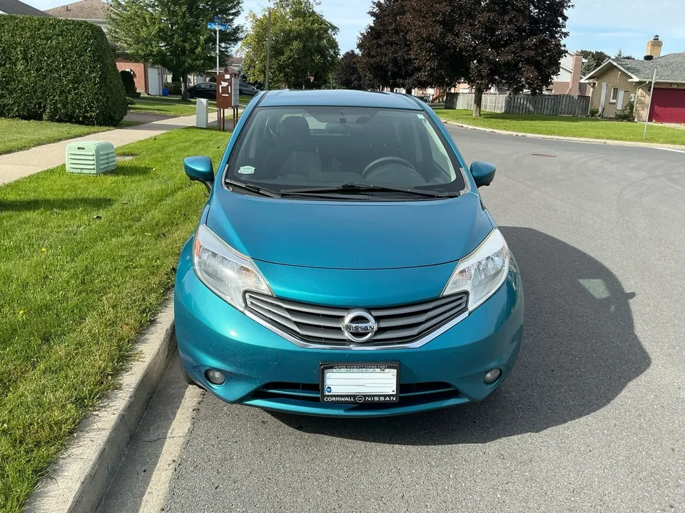 Nissan Versa Note 2016 photo 2