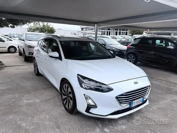 Ford Focus 2019 photo 3