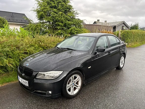 BMW 316D 2010 photo 3